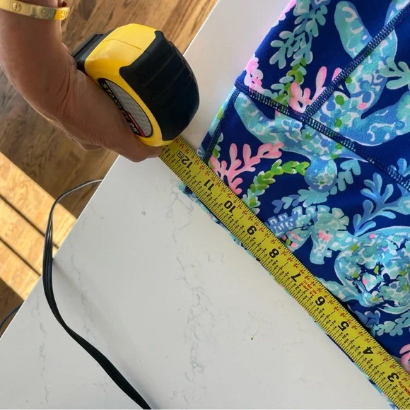 Lilly Pulitzer S luxletic Patterned with blue and pink Leggings - Picture 7 of 9